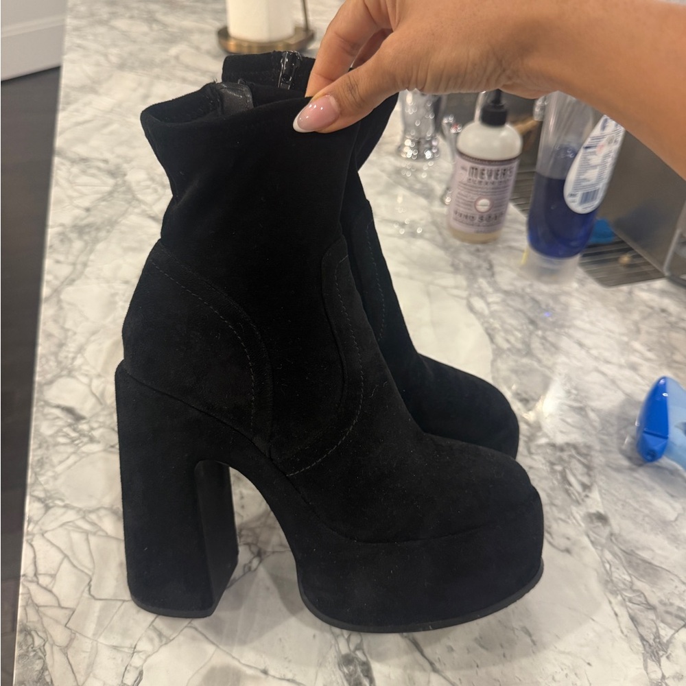 Steven By Steve Madden Black Heeled Boots